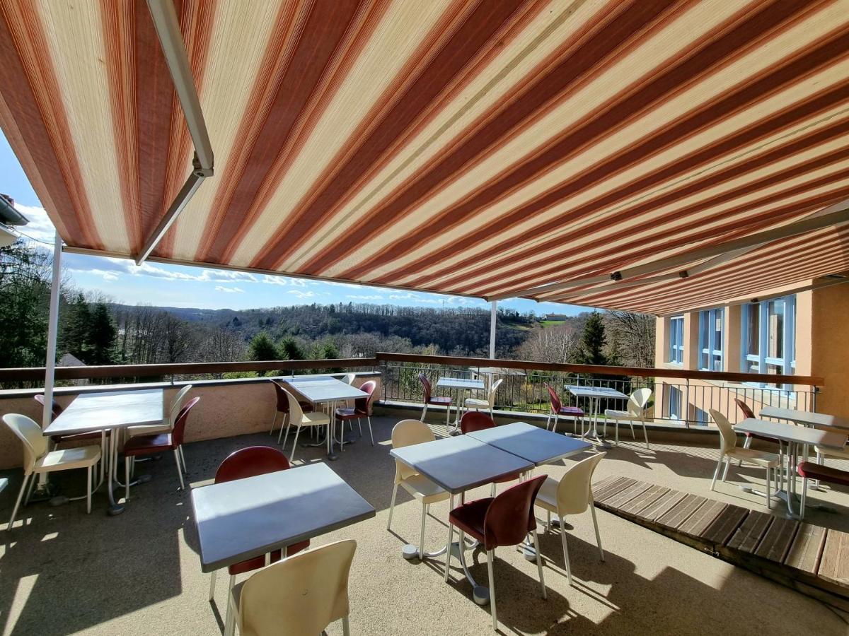 Hotel Du Lac Lacapelle-Viescamp ภายนอก รูปภาพ