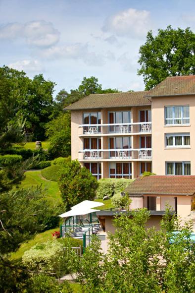 Hotel Du Lac Lacapelle-Viescamp ภายนอก รูปภาพ