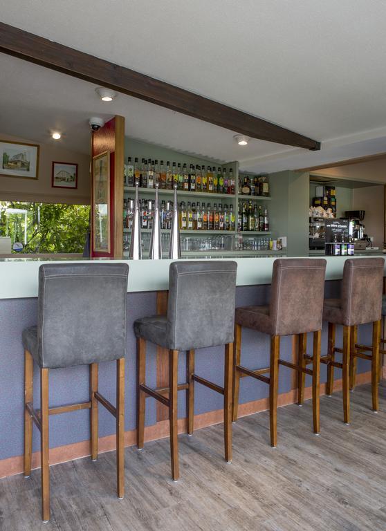 Hotel Du Lac Lacapelle-Viescamp ภายนอก รูปภาพ